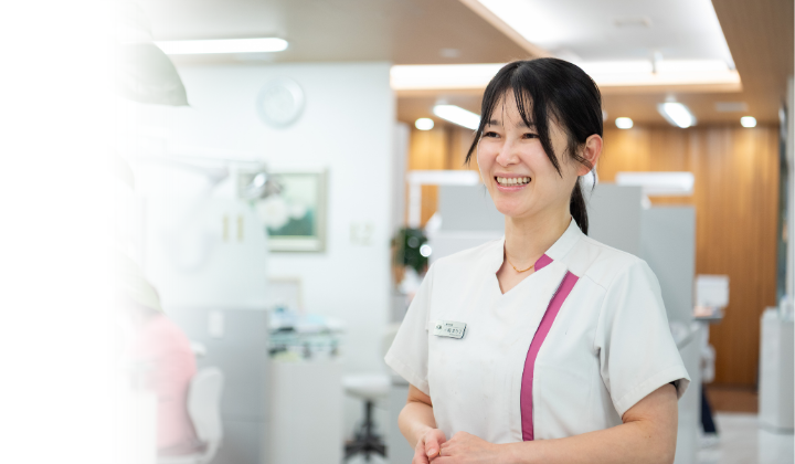 入れ歯治療について相談している様子